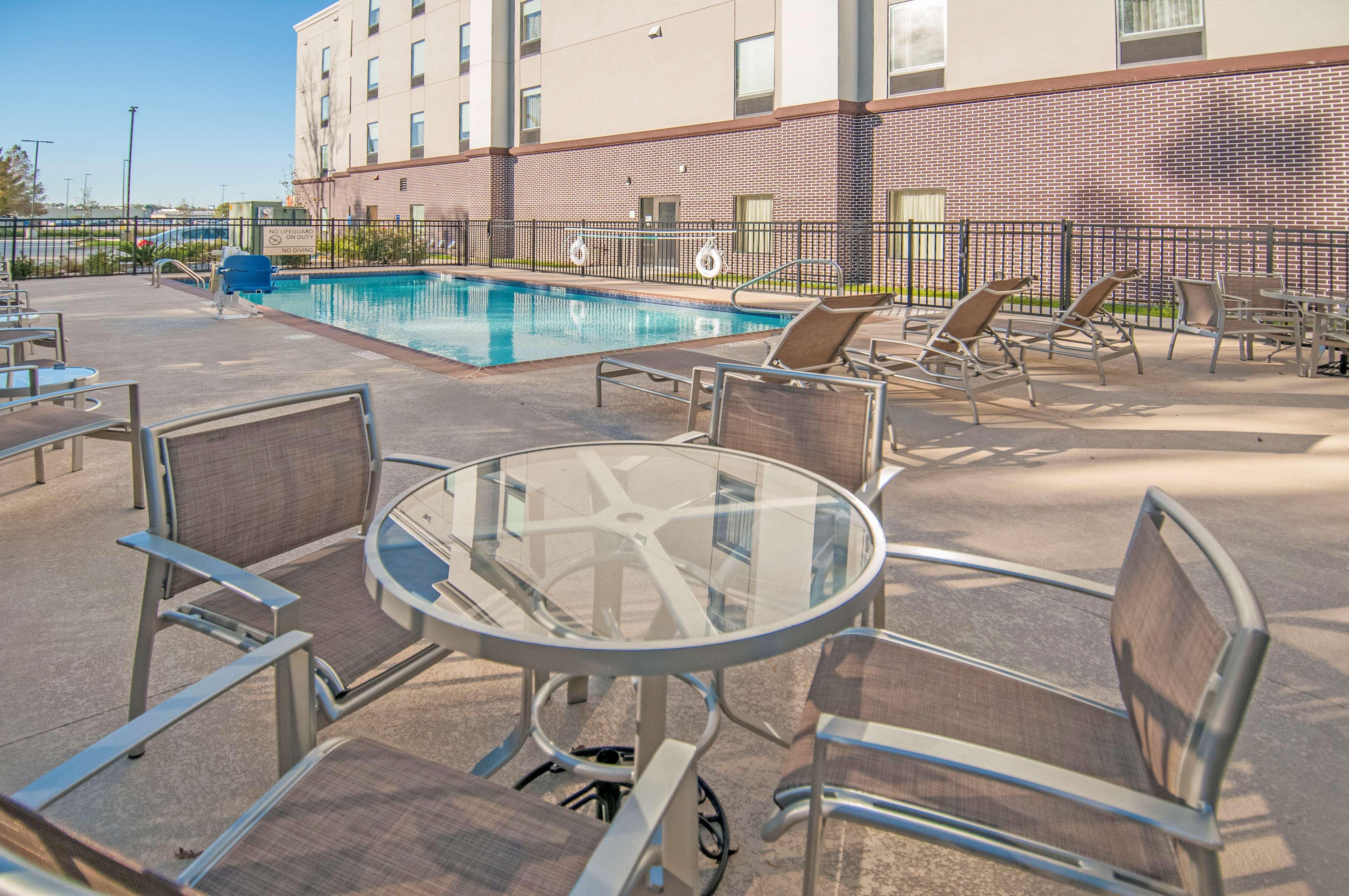 Hampton Inn Opelousas Bagian luar foto