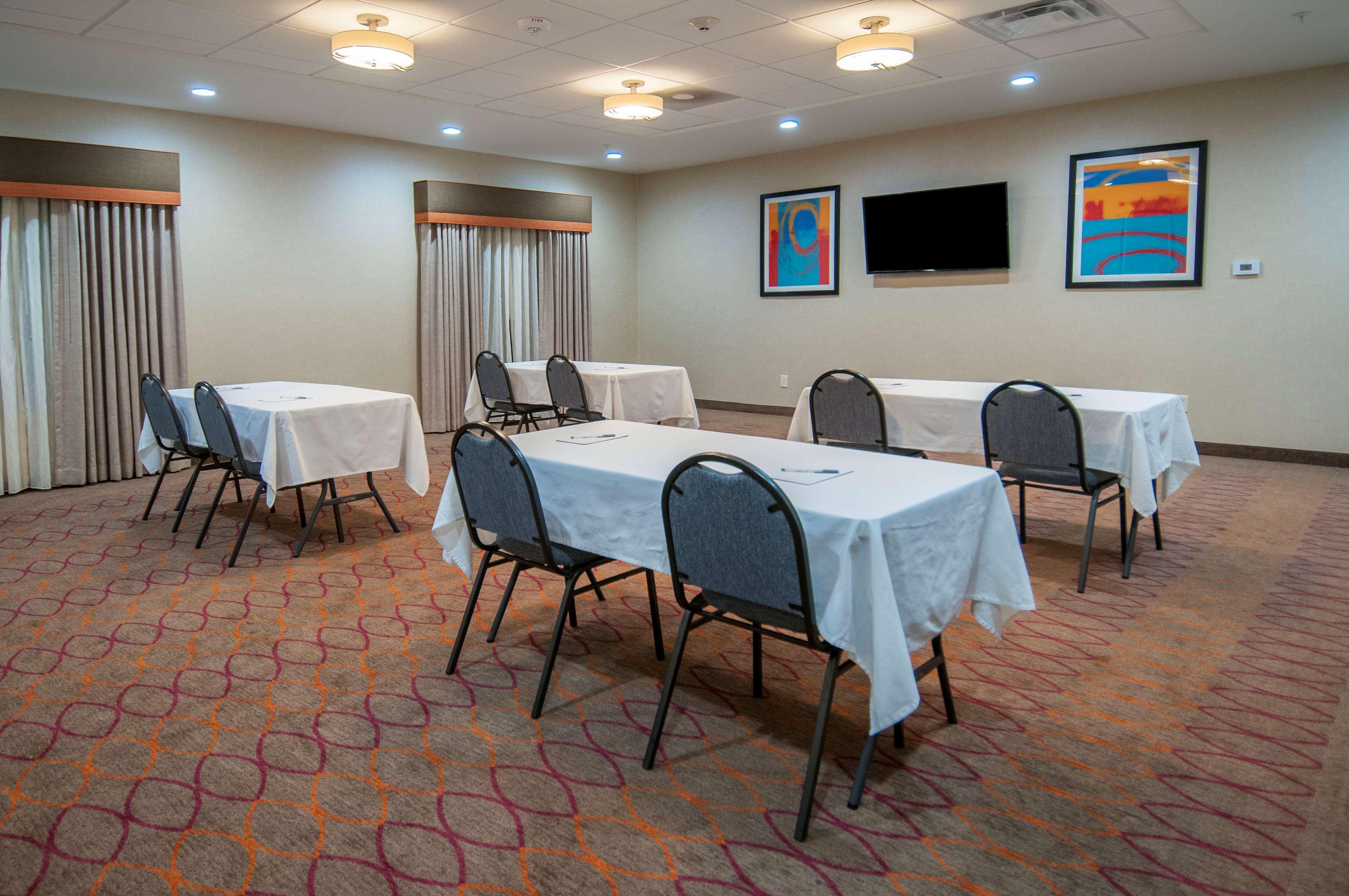 Hampton Inn Opelousas Bagian luar foto
