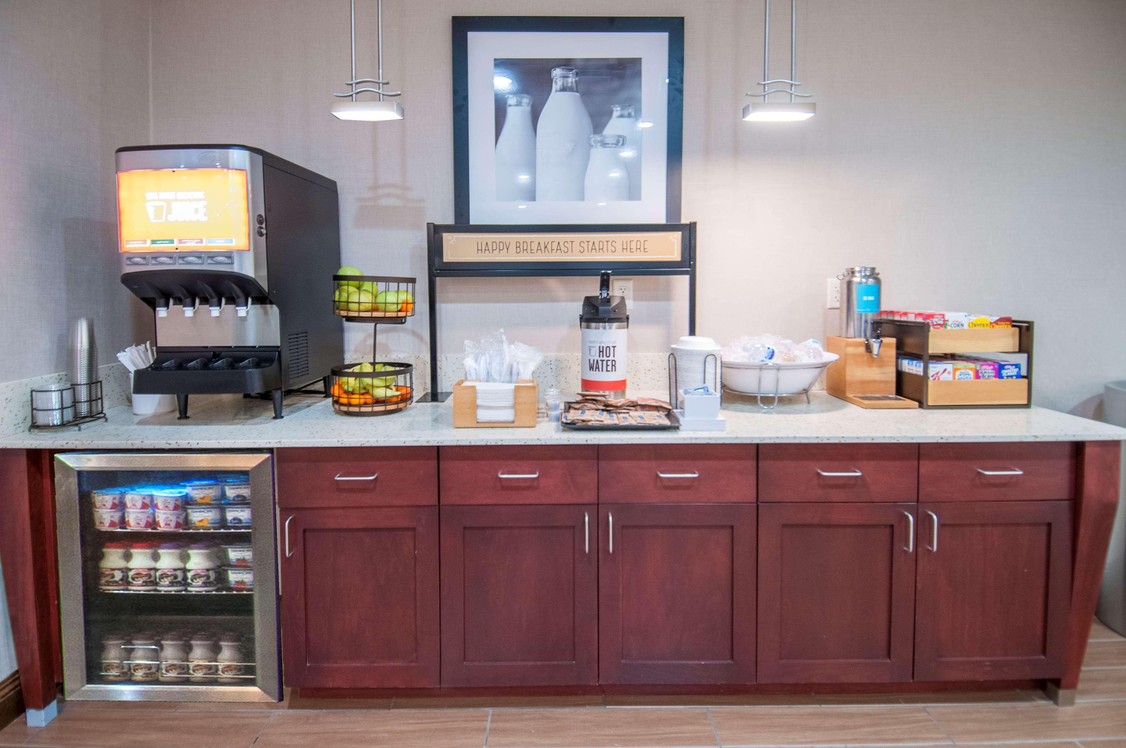 Hampton Inn Opelousas Bagian luar foto